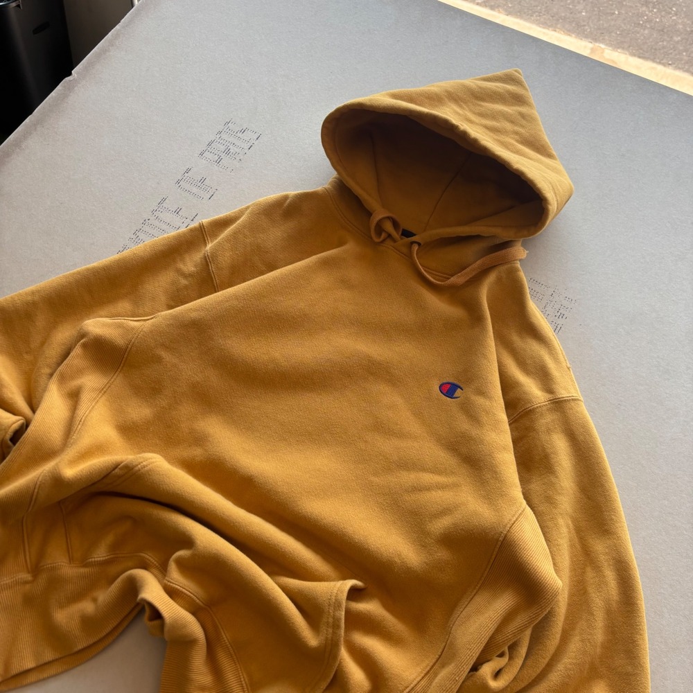 Late 90s Heavyweight Reverse‎ weave Yellow Champion Hoodie